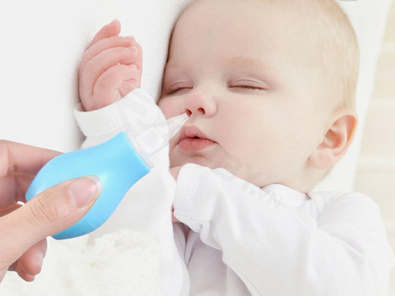 Những nguyên nhân dẫn đến sổ mũi ở bé